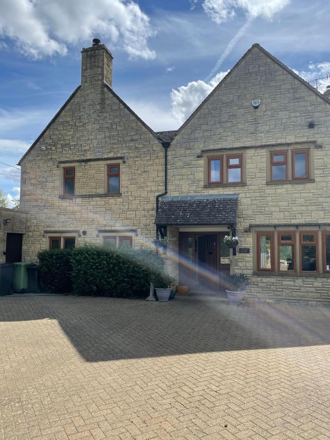 Cotswolds Luxury House In Central Bourton Large Sleeps 2-11. Pet Friendly. Ngoại thất bức ảnh