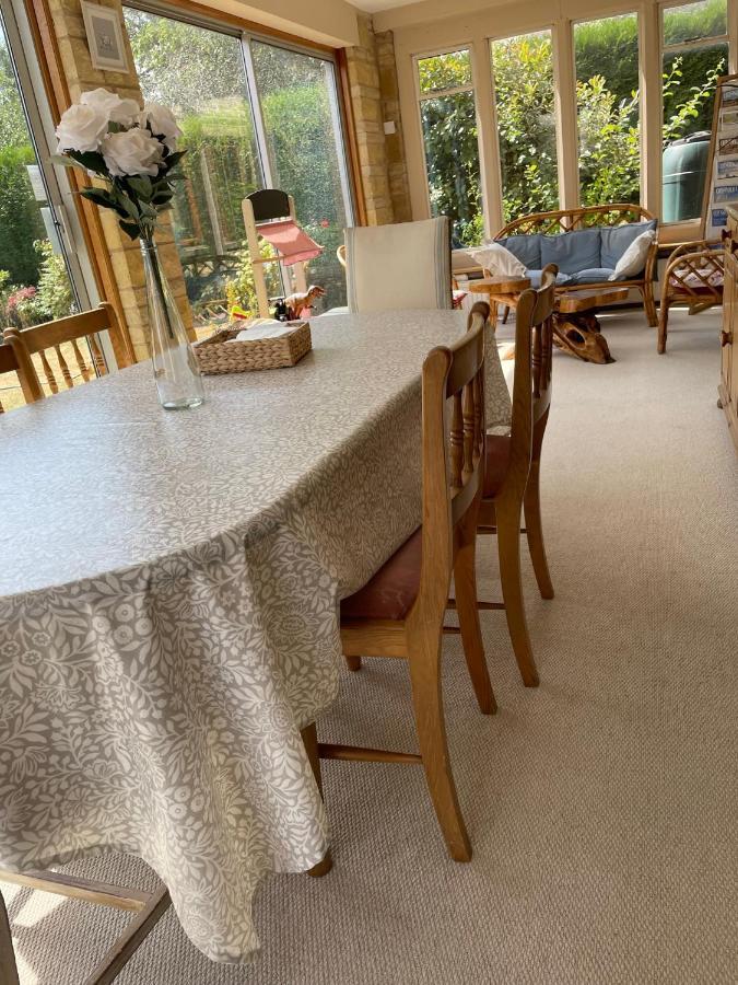 Cotswolds Luxury House In Central Bourton Large Sleeps 2-11. Pet Friendly. Ngoại thất bức ảnh